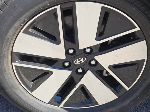 New 2026 Hyundai Ioniq 9 SEL w/ Tow & Go Package AWD/4WD image 15