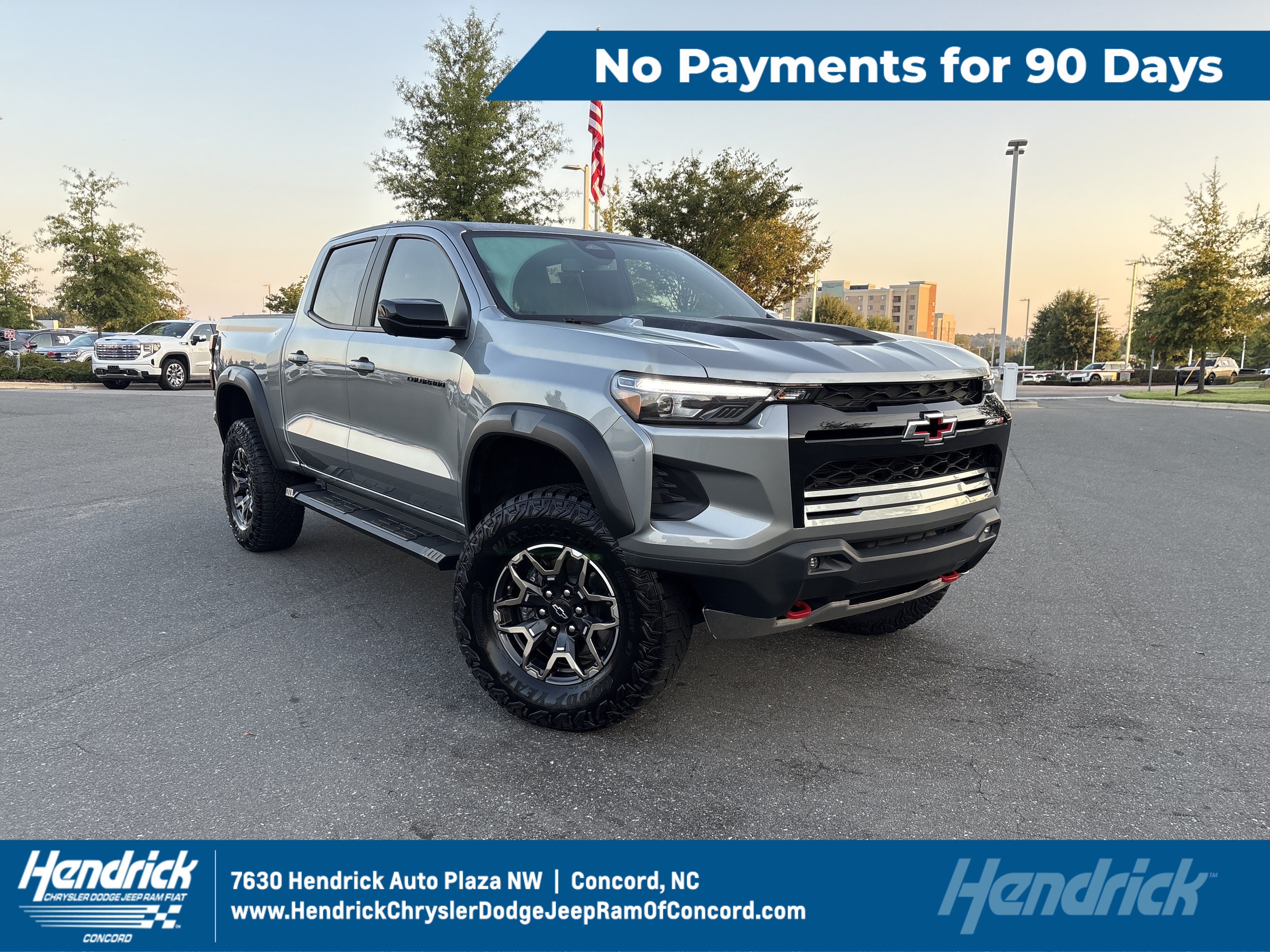 Used 2023 Chevrolet Colorado ZR2 w/ ZR2 Convenience Package III AWD/4WD image 1