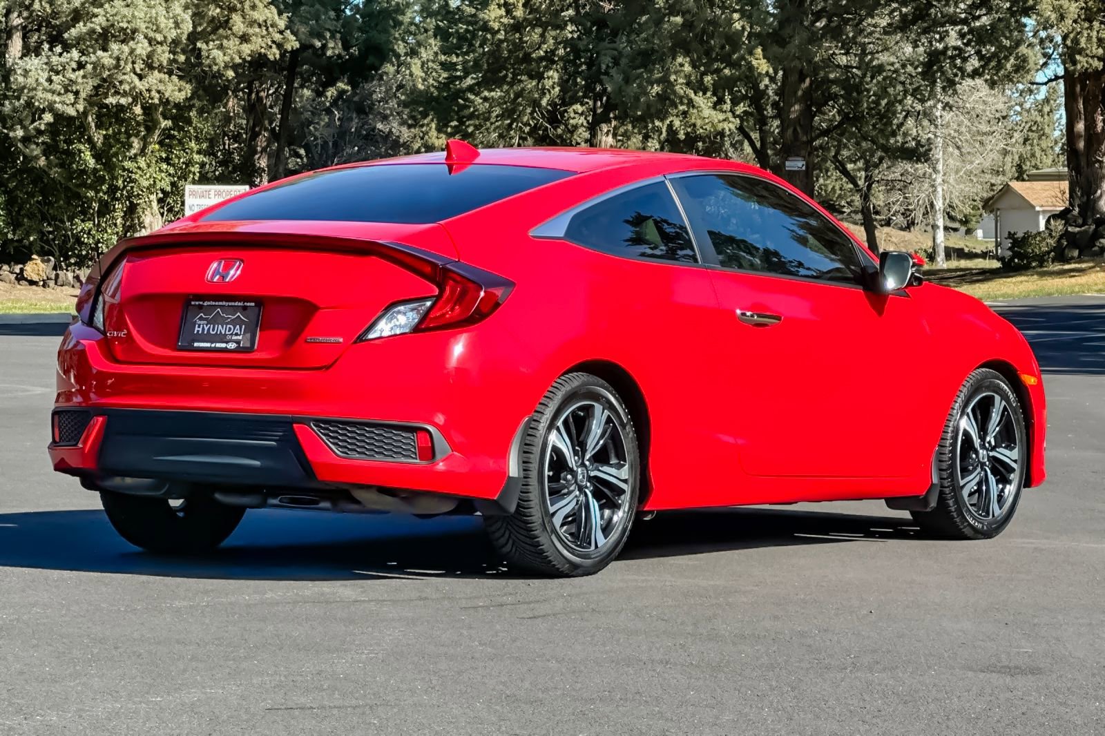 Used 2016 Honda Civic Touring image 4