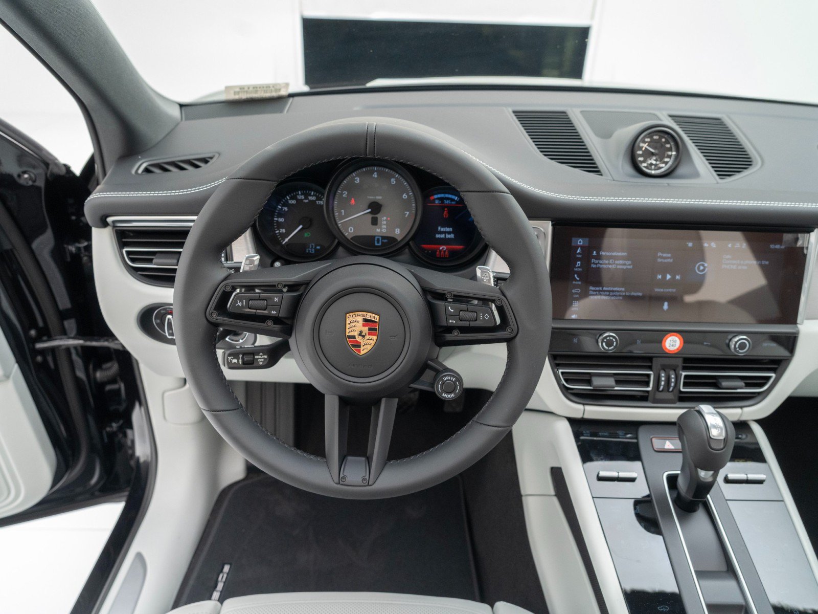 New 2026 Porsche Macan S AWD/4WD image 33