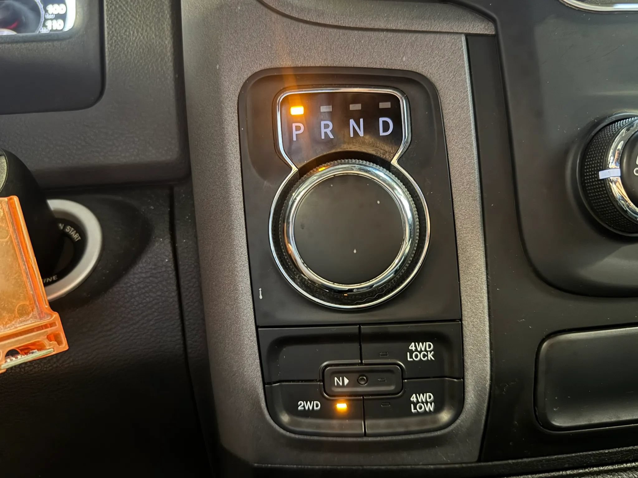 Used 2014 RAM 1500 ST AWD/4WD image 15