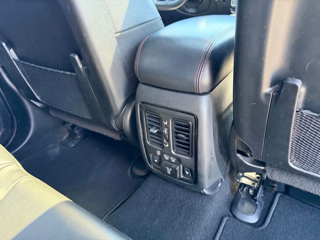 Used 2024 Dodge Durango R/T AWD/4WD image 38