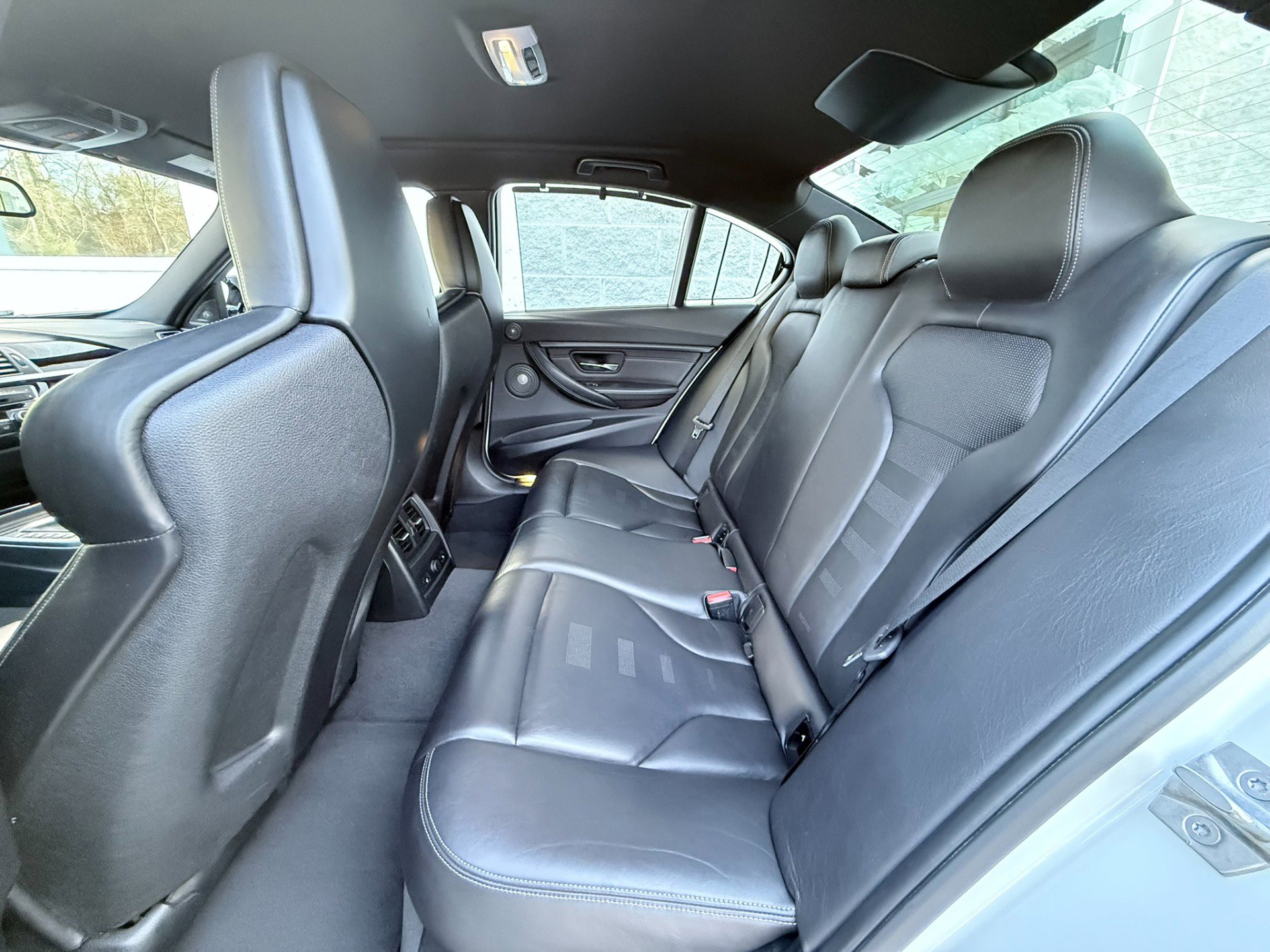 Used 2016 BMW M3 image 21