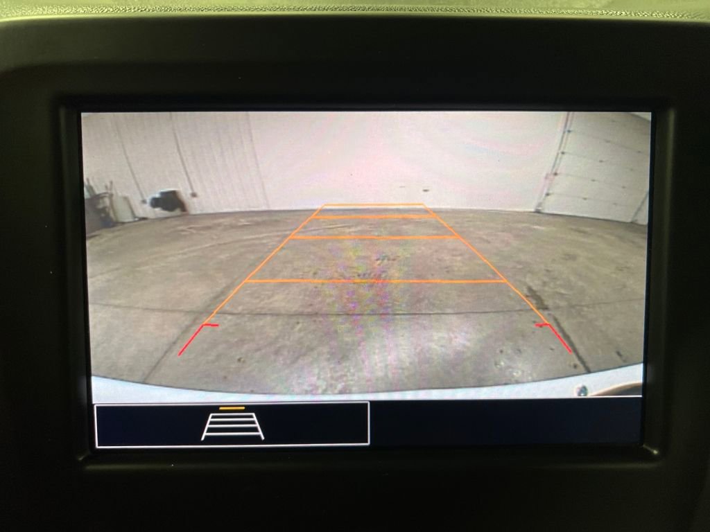 Used 2023 Chevrolet Equinox LT image 24