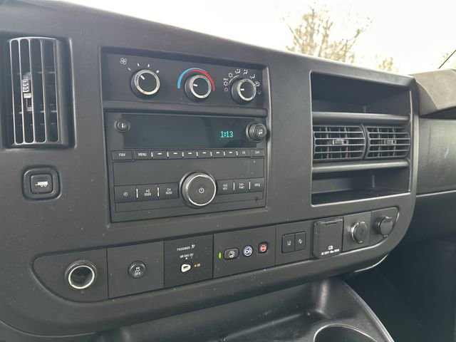 Used 2022 Chevrolet Express 3500 w/ Power Convenience Package image 20