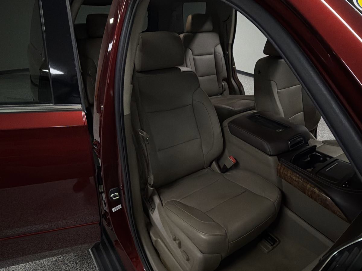 Used 2016 Chevrolet Tahoe LTZ image 36