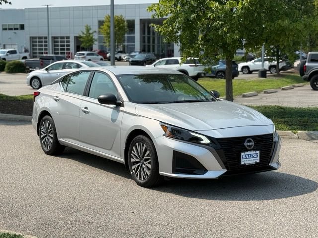 New 2026 Nissan Altima 2.5 SV AWD/4WD image 4