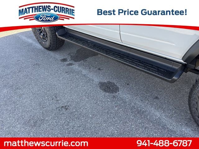 New 2026 Ford Bronco Outer Banks w/ Sasquatch Package image 13