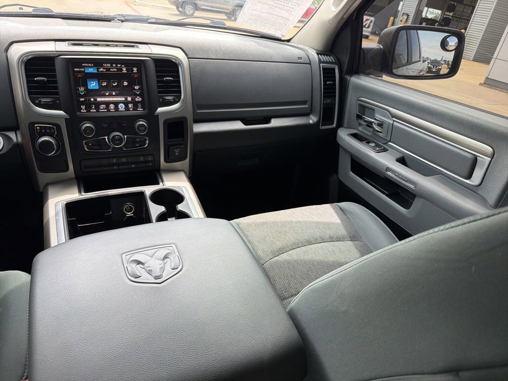 Used 2015 RAM 1500 Big Horn RWD image 19