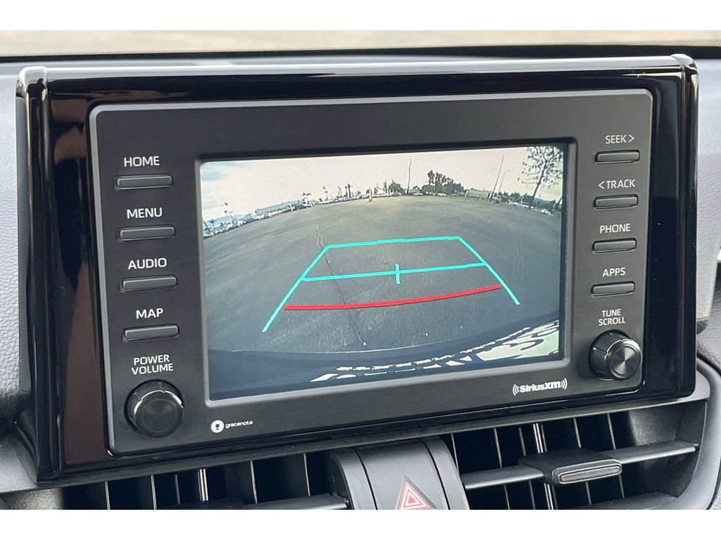 Used 2021 Toyota RAV4 XLE w/ Carpet Mat Package (TMS) image 27