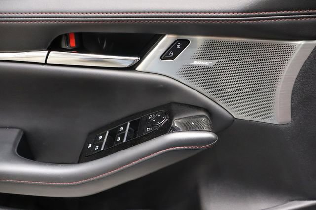 Used 2023 MAZDA MAZDA3 s image 18