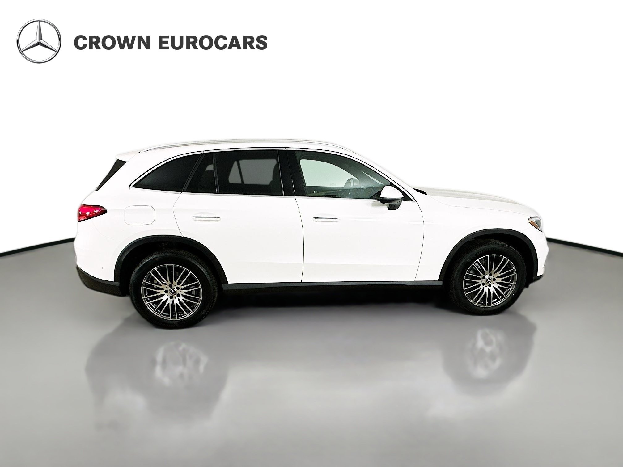 Used 2026 Mercedes-Benz GLC 300 4MATIC image 4