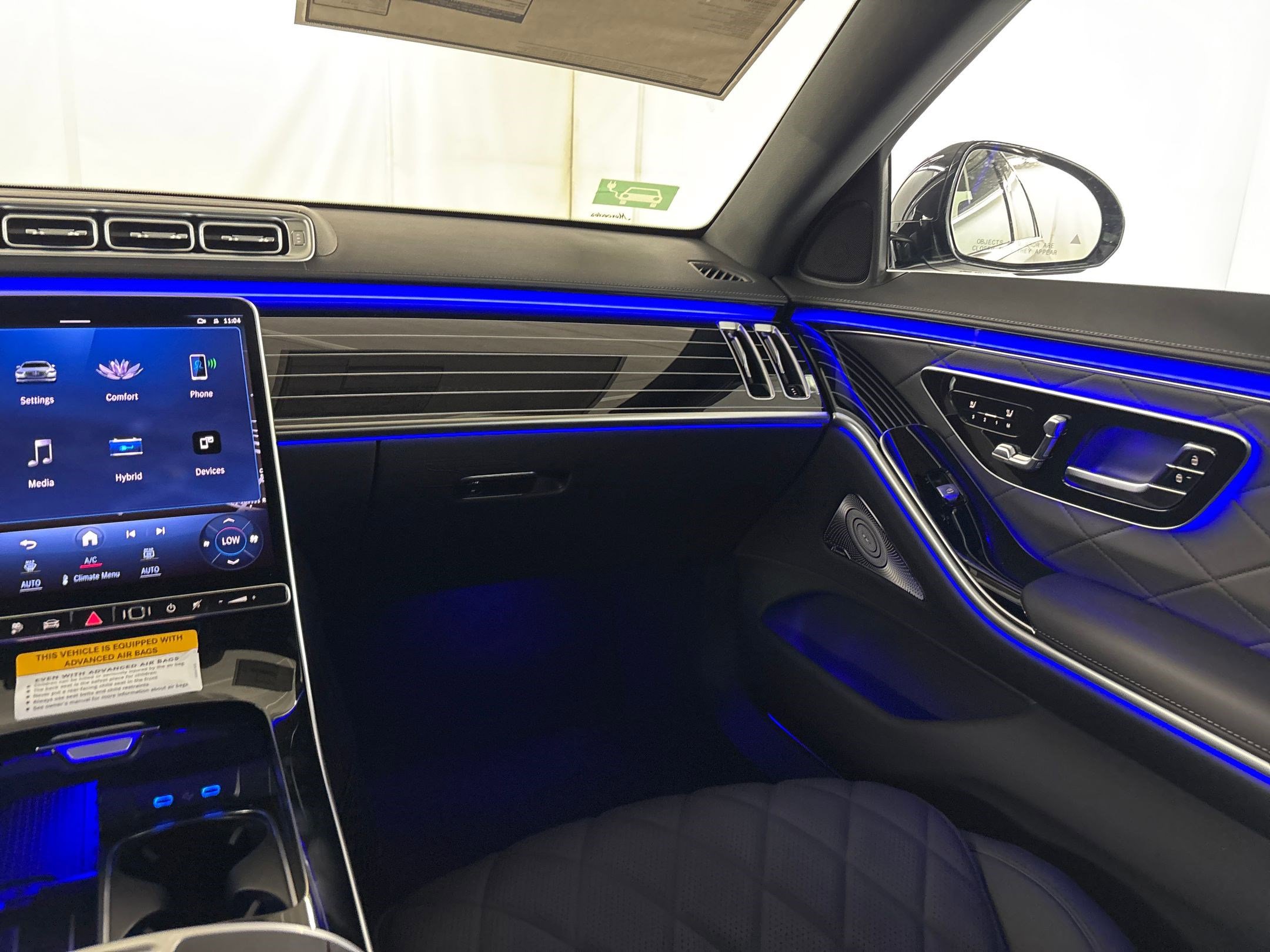 New 2026 Mercedes-Benz S 580e 4MATIC Sedan image 27
