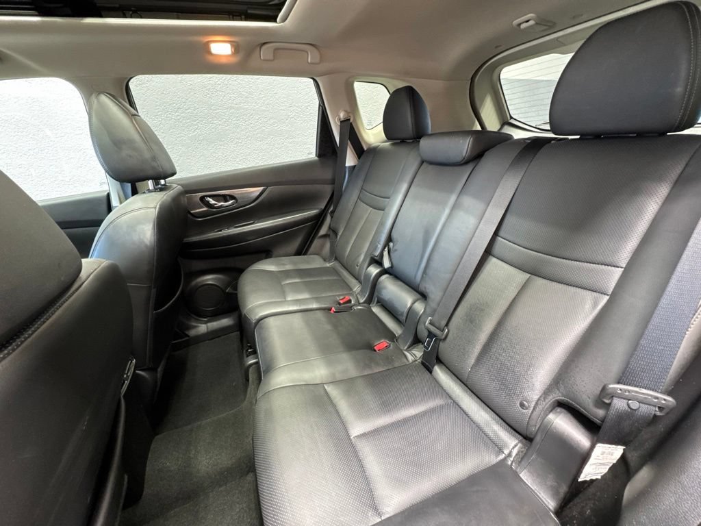 Used 2015 Nissan Rogue SL w/ SL Premium Package AWD/4WD image 22