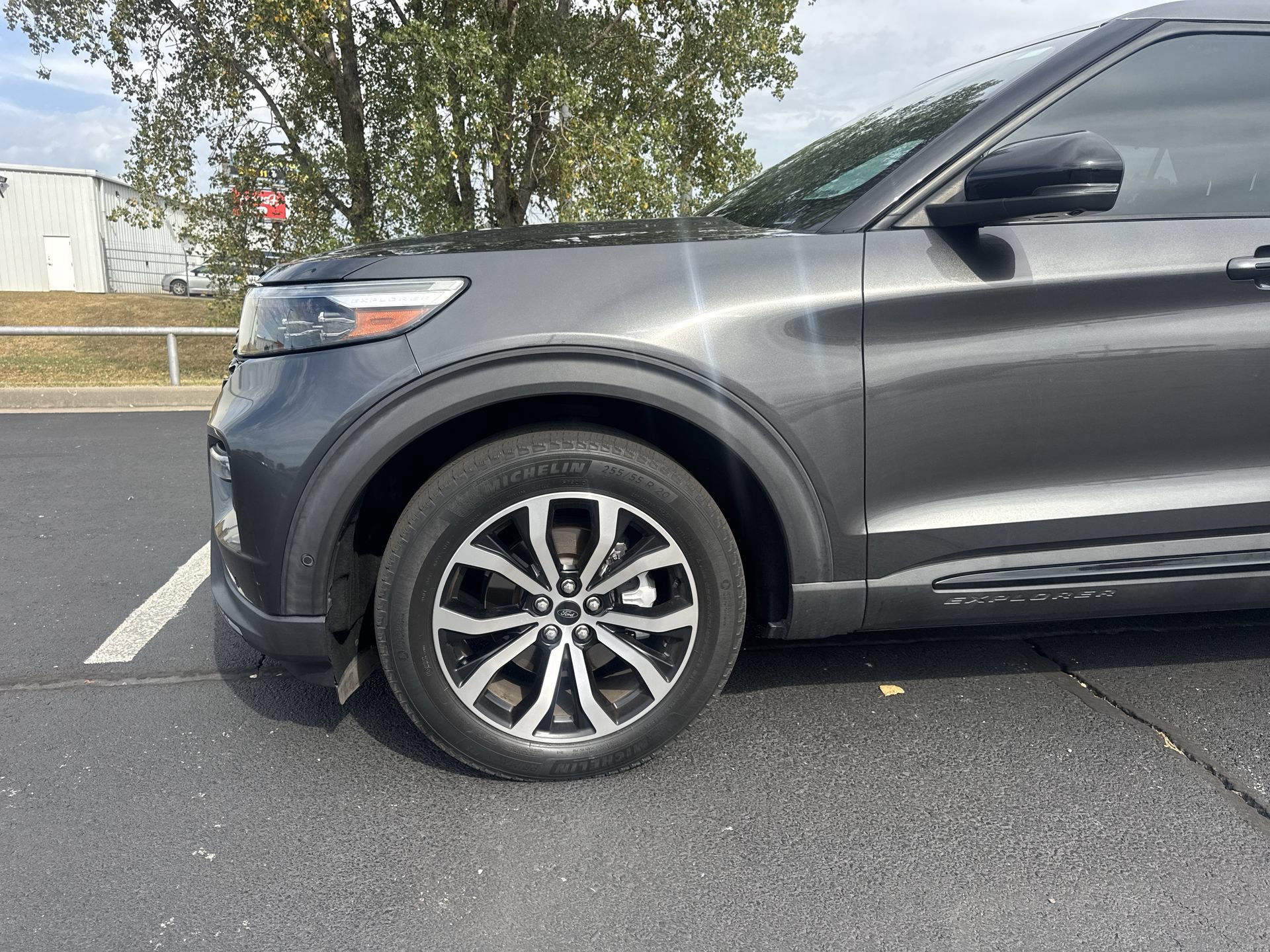 Used 2020 Ford Explorer ST w/ Premium Technology Package AWD/4WD image 10