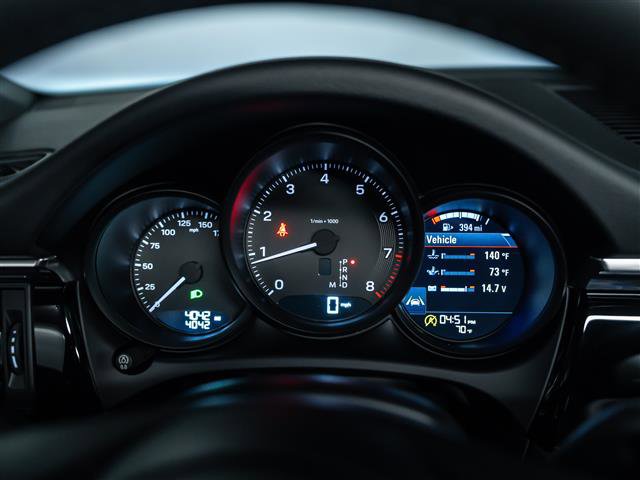 Certified 2026 Porsche Macan AWD/4WD image 20