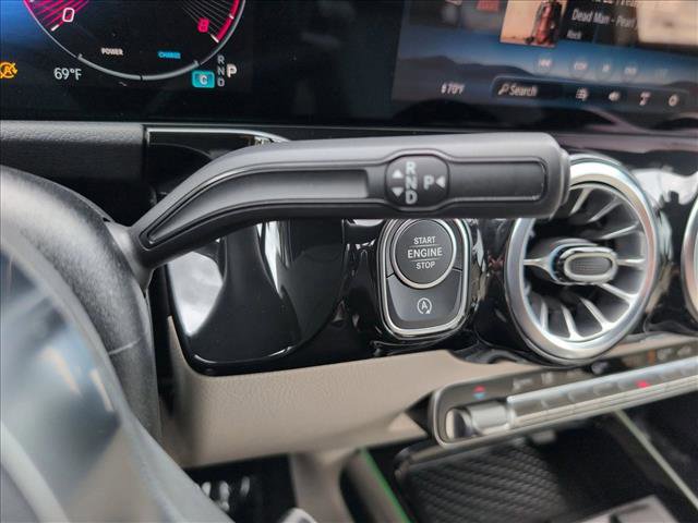 Certified 2026 Mercedes-Benz GLA 250 image 12