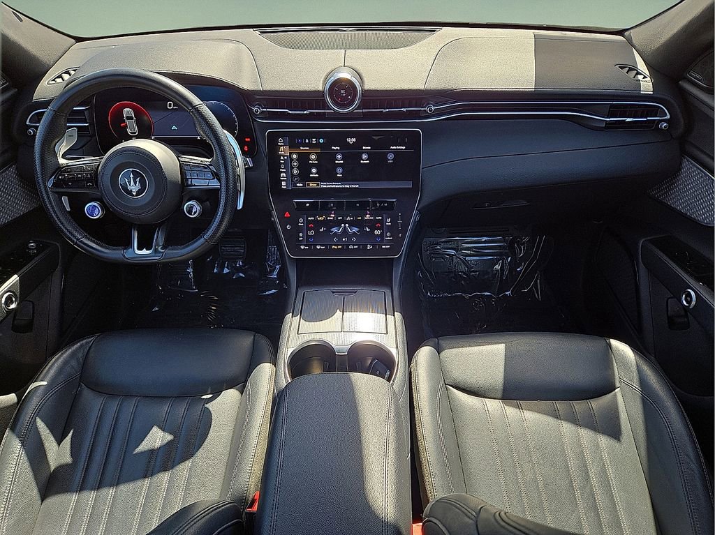 Used 2024 Maserati Grecale GT image 18