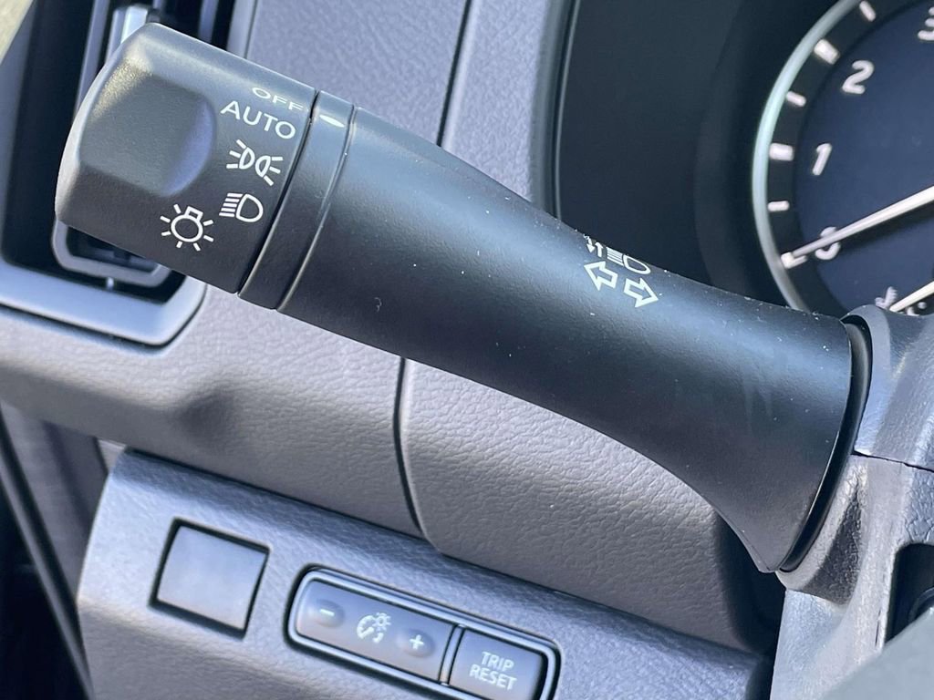 Used 2026 Nissan Frontier S w/ S Utility Package image 21