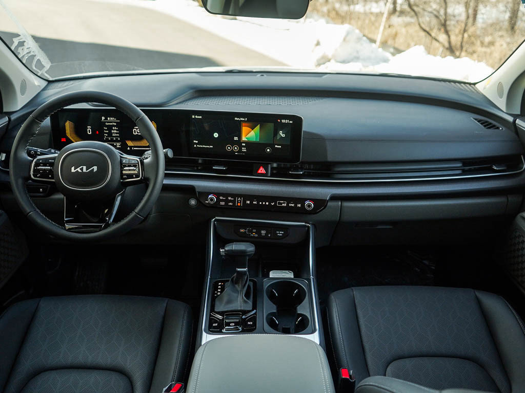 New 2026 Kia Carnival EX FWD image 15