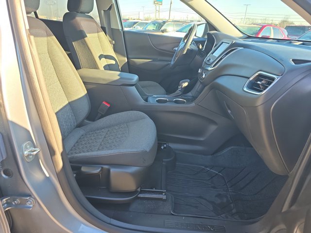 Used 2023 Chevrolet Equinox LT image 21