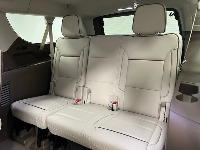 Used 2024 GMC Yukon XL Denali w/ Advanced Technology Package AWD/4WD image 46