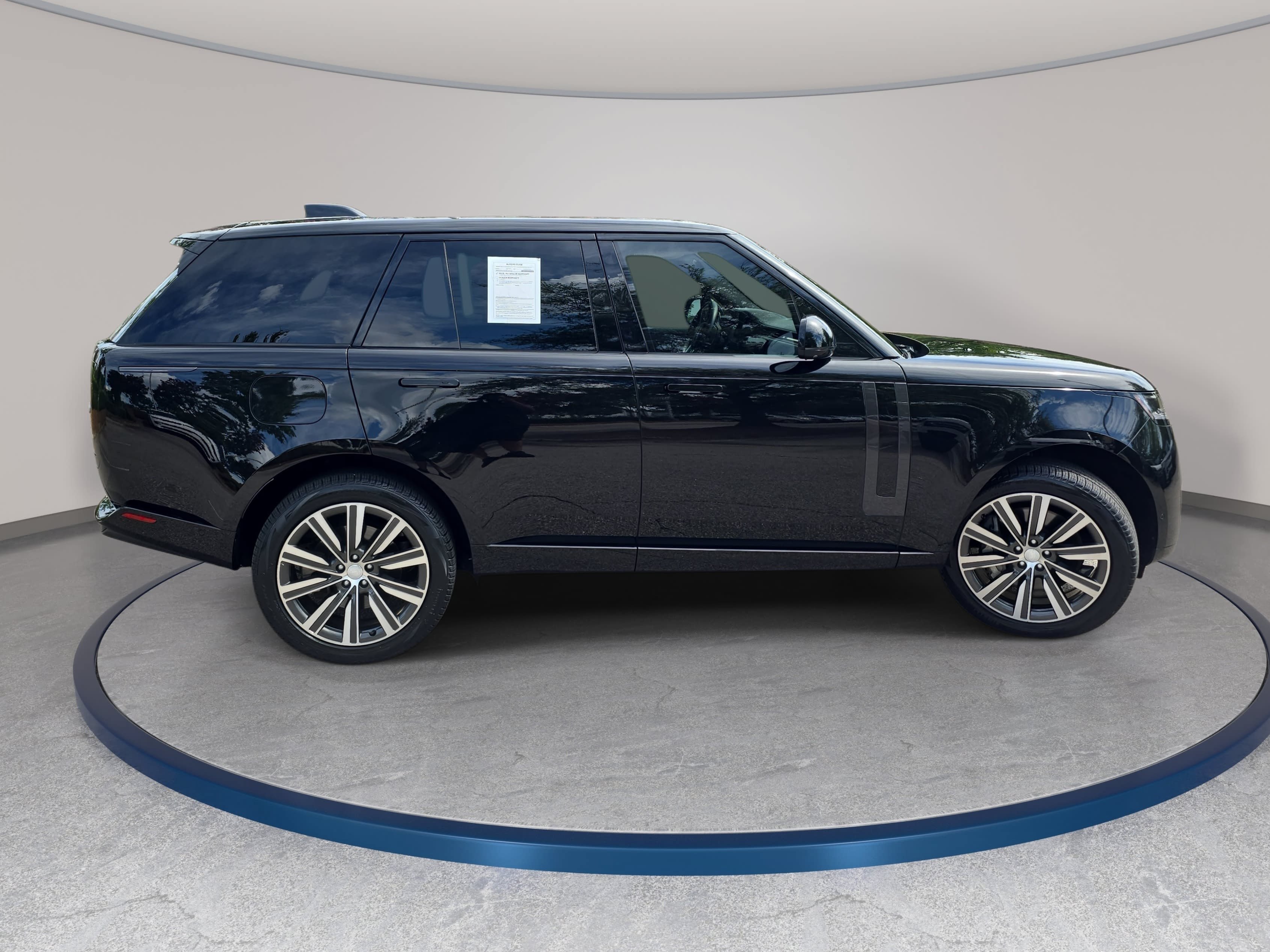 Certified 2023 Land Rover Range Rover SE AWD/4WD image 4