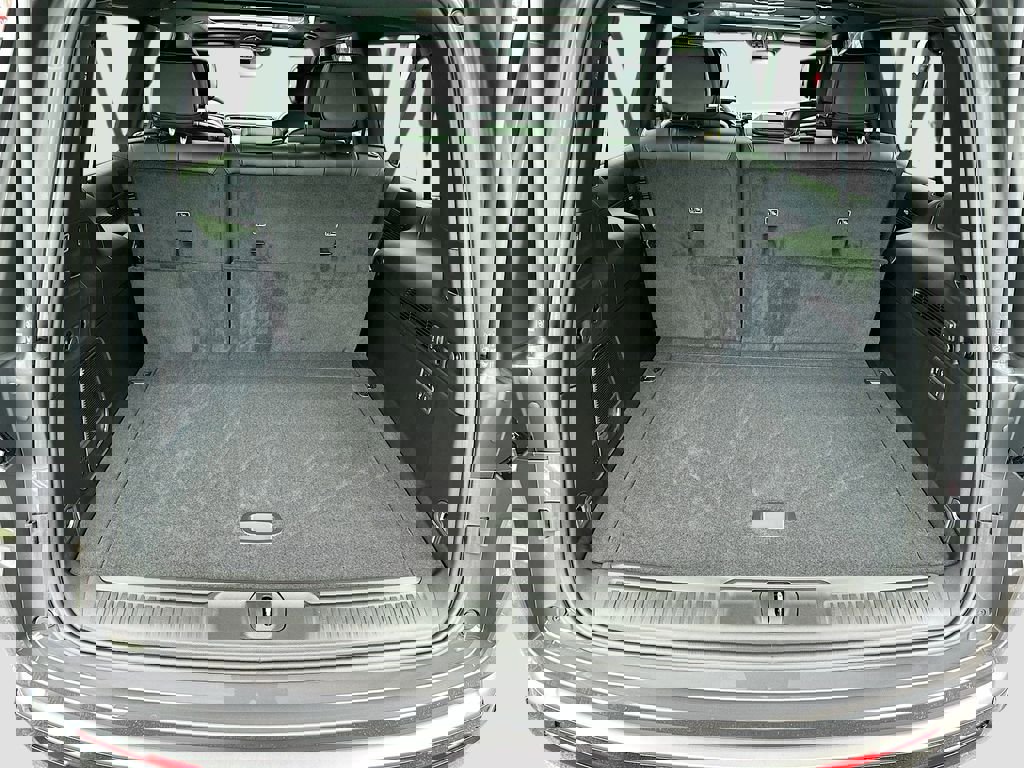 New 2026 Jeep Grand Wagoneer L Limited image 29