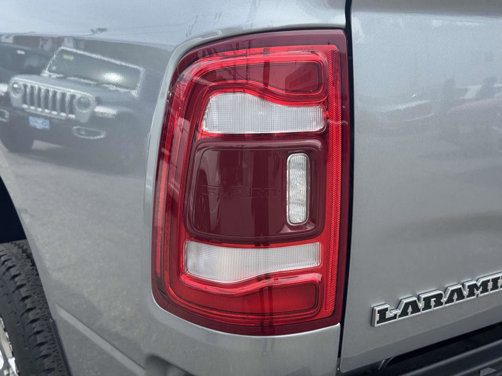 Used 2024 RAM 2500 Laramie w/ Safety Group AWD/4WD image 11
