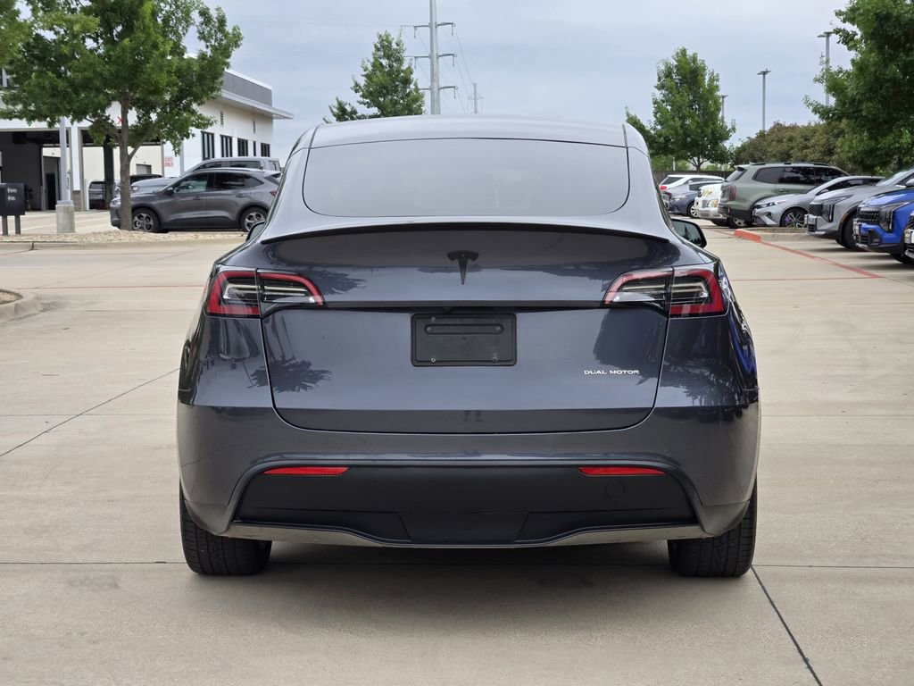 Used 2022 Tesla Model Y Long Range AWD/4WD image 13