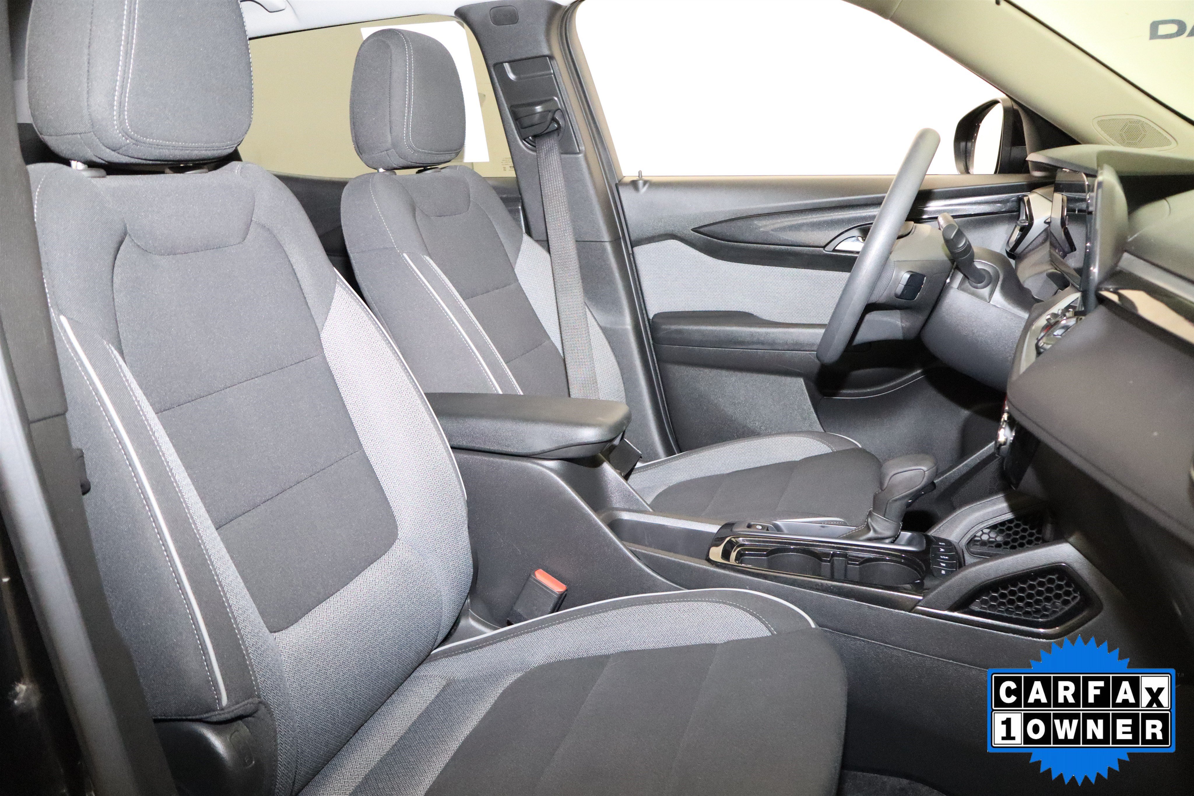 Used 2025 Chevrolet TrailBlazer LT AWD/4WD image 20