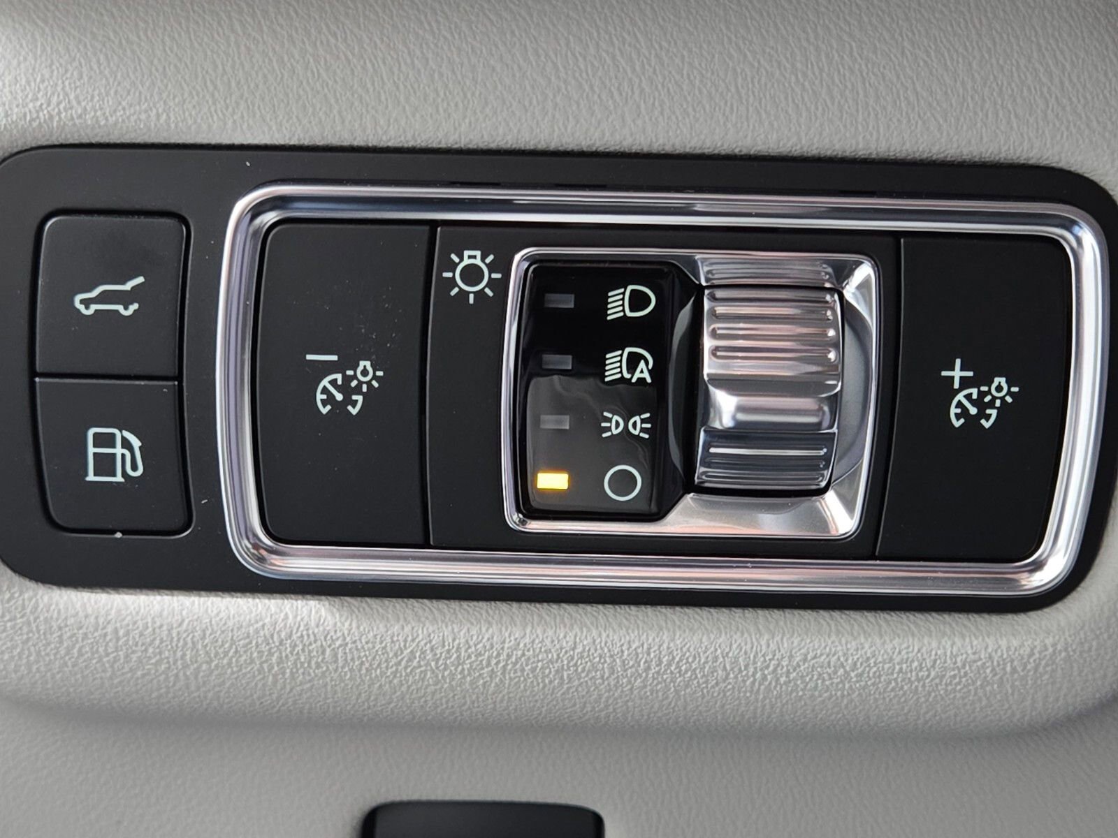 New 2026 Lincoln Nautilus Premier w/ Jet Appearance Package image 24