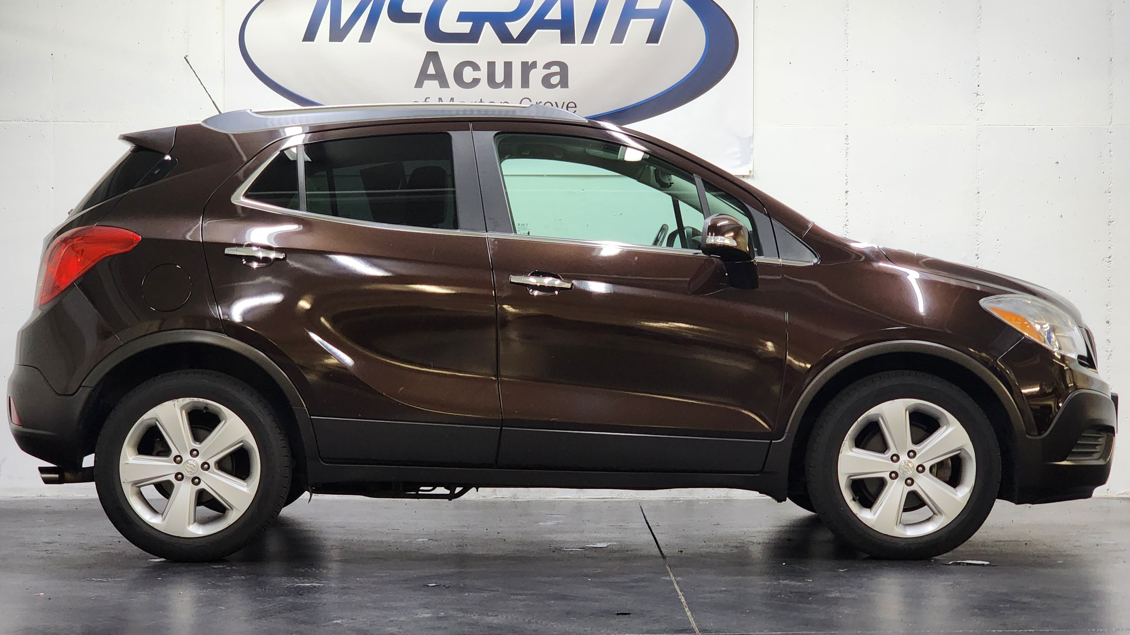 Used 2016 Buick Encore FWD image 3