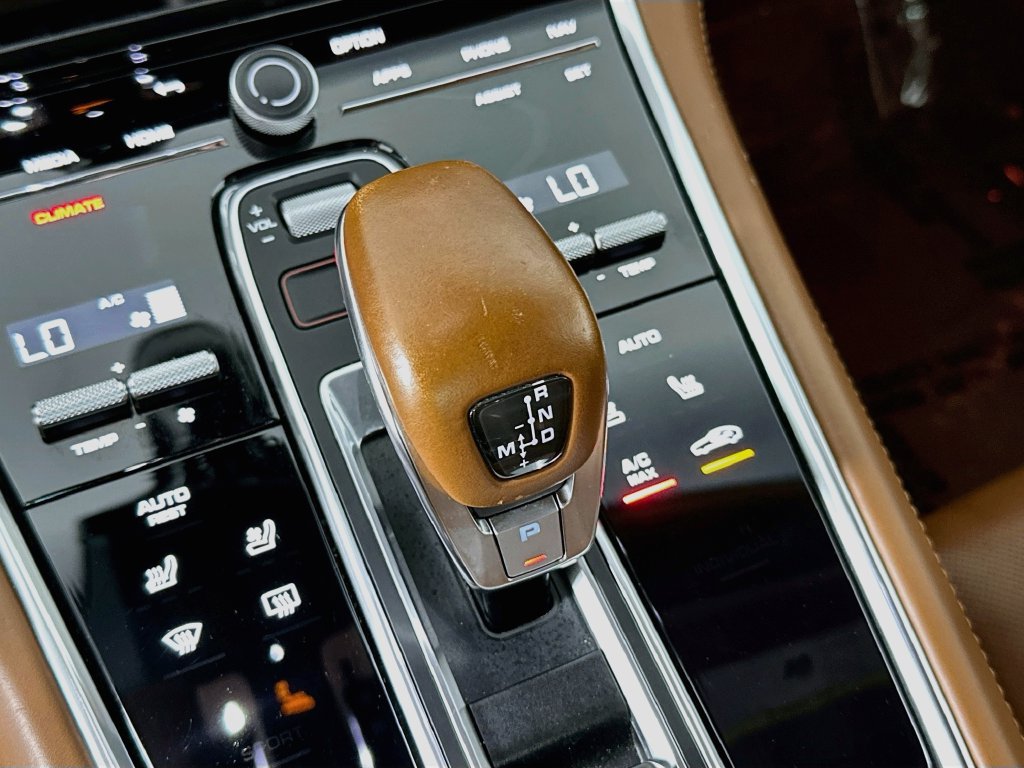 Certified 2022 Porsche Panamera GTS AWD/4WD image 19