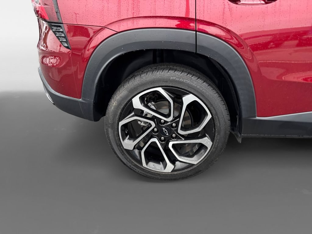 Used 2024 Chevrolet Trax RS w/ Driver Confidence Package FWD image 10