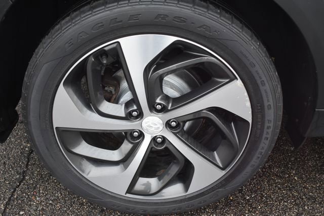 Used 2016 Hyundai Tucson Sport AWD/4WD image 40