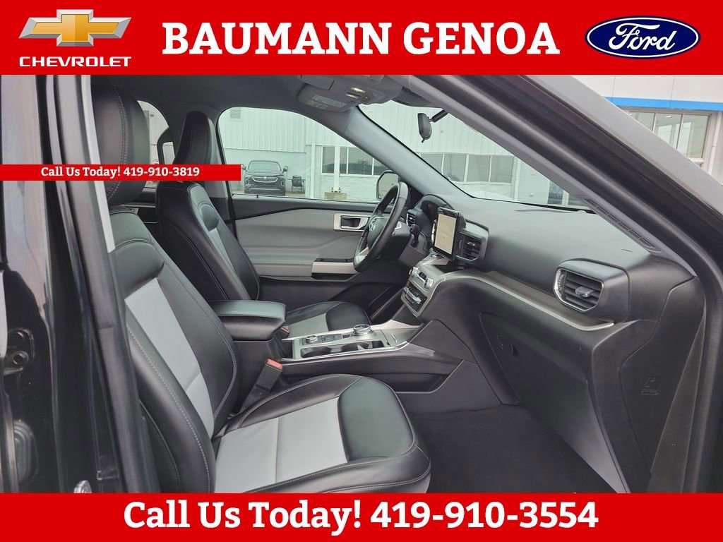 Used 2022 Ford Explorer XLT w/ Equipment Group 202A AWD/4WD image 15