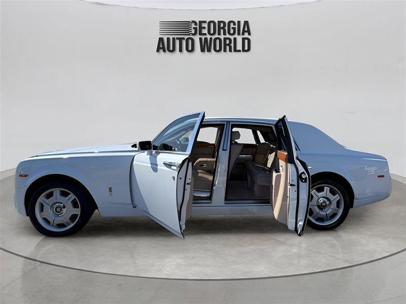 Used 2006 Rolls-Royce Phantom Sedan RWD image 19