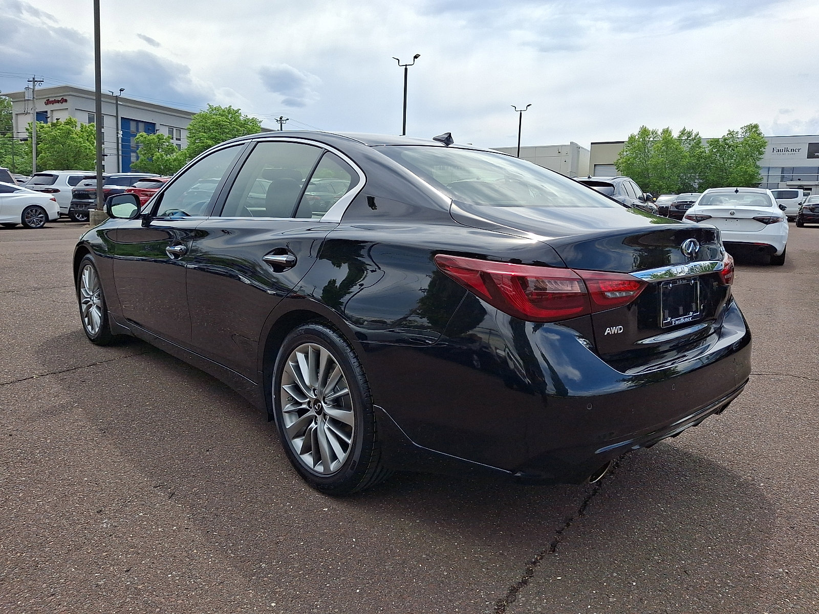 Certified 2023 INFINITI Q50 Luxe w/ Cargo Package AWD/4WD image 4