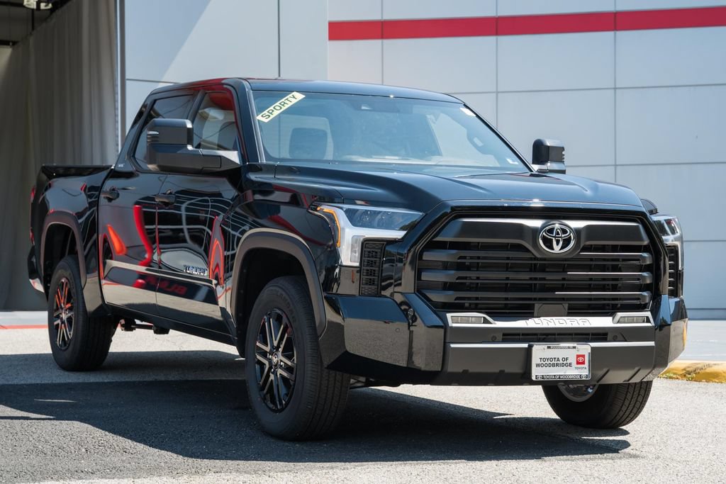 New 2026 Toyota Tundra SR5