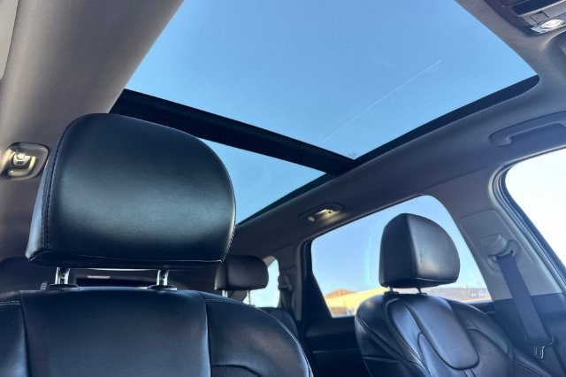 Certified 2023 Kia Sorento EX w/ Panoramic Sunroof Package AWD/4WD image 23
