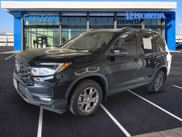 Used 2024 Honda Passport TrailSport image 4