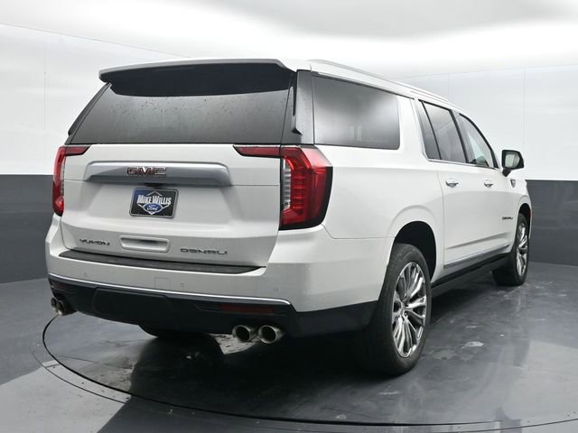 Used 2021 GMC Yukon XL Denali w/ Denali Premium Package image 7