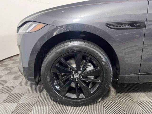 New 2026 Jaguar F-PACE R-Dynamic S AWD/4WD image 10