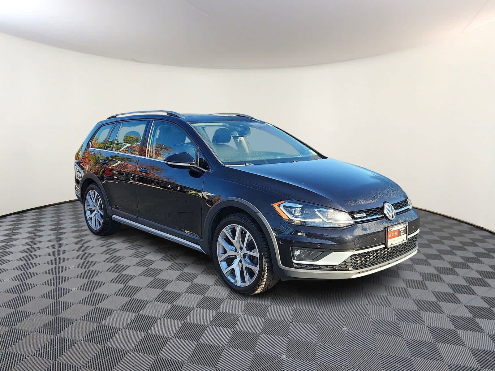 Used 2019 Volkswagen Golf Alltrack SEL AWD/4WD image 4