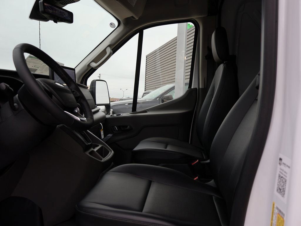 New 2026 Ford Transit 150 148 Medium Roof AWD image 20