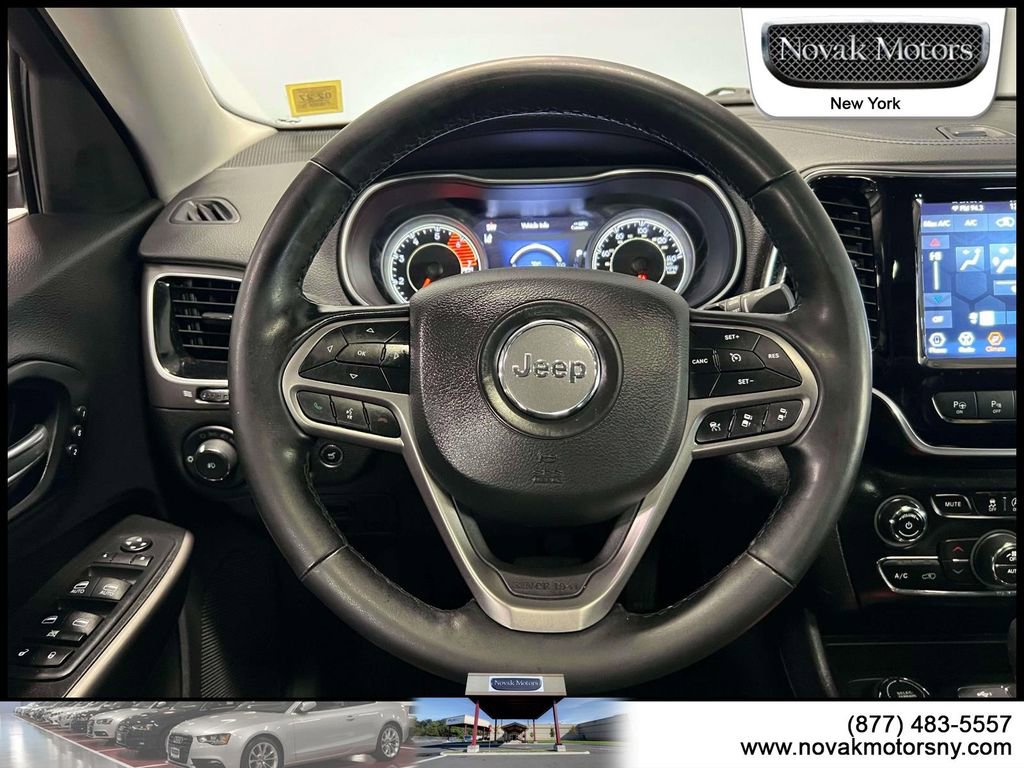 Used 2021 Jeep Cherokee Limited image 16