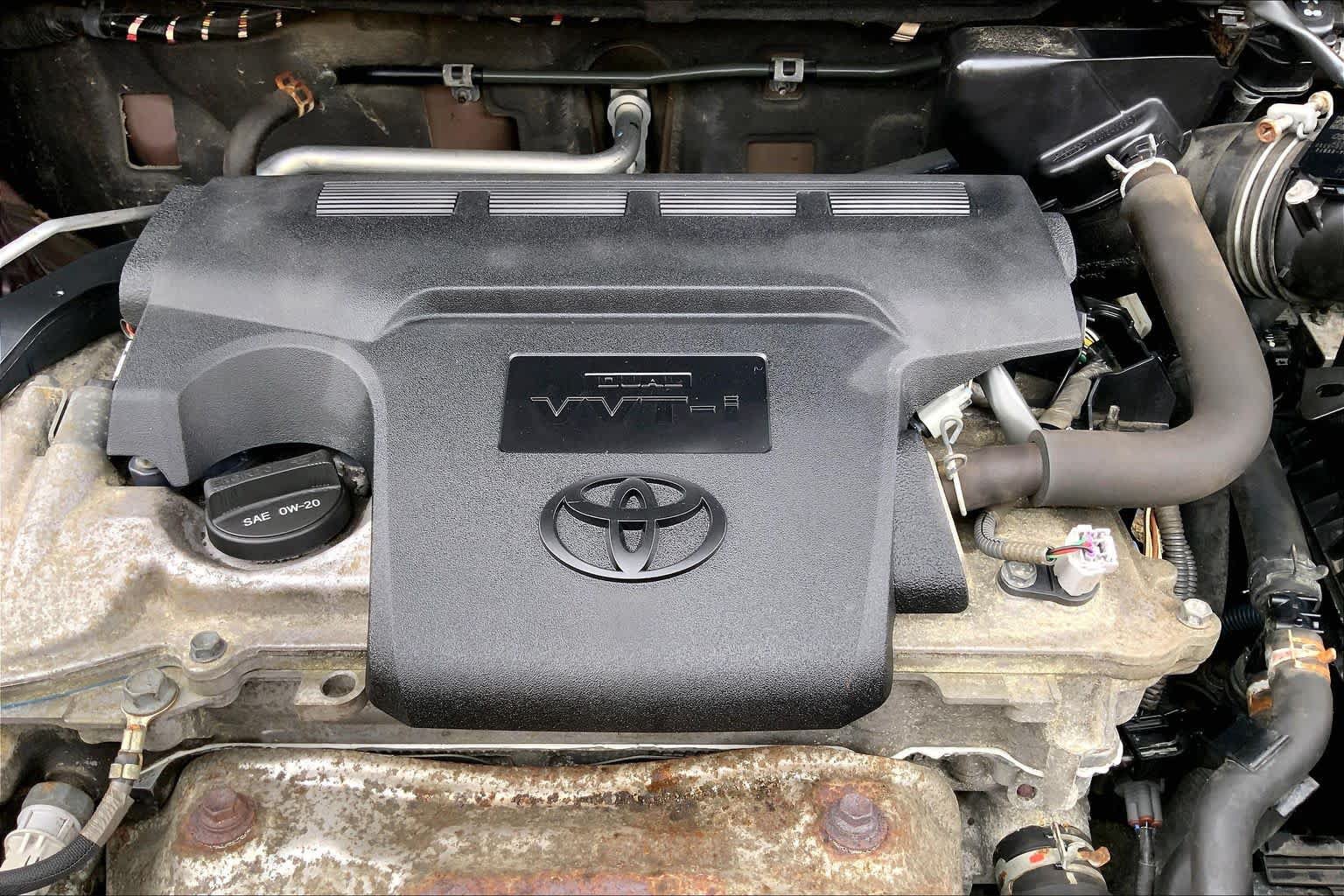 Used 2017 Toyota RAV4 XLE AWD/4WD image 31