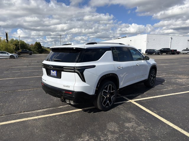 New 2026 Chevrolet Traverse High Country w/ LPO, Floor Liner Package image 5