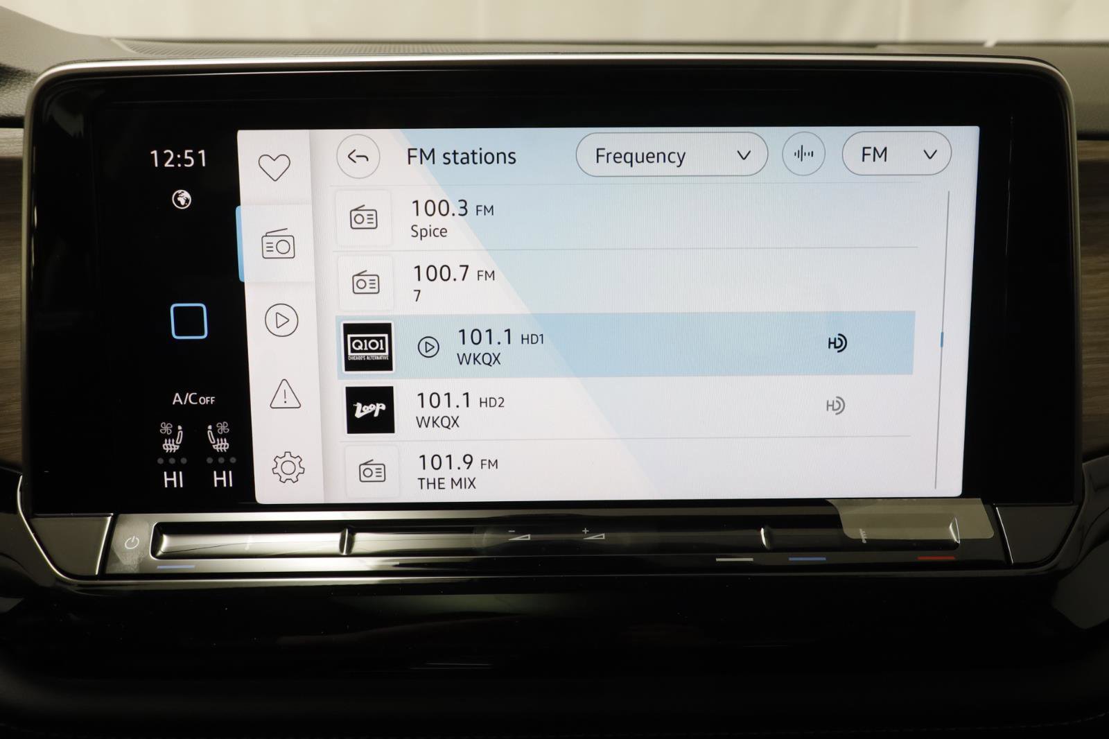 New 2026 Volkswagen Atlas SEL image 9